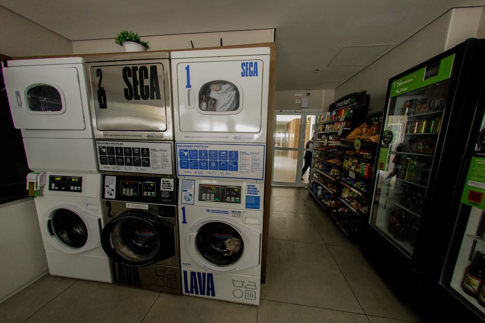 Lavanderia compartilhada do prédio